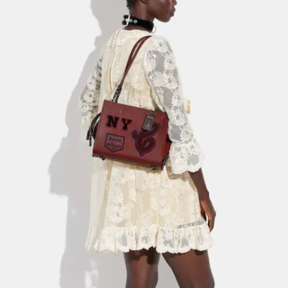 Coach Rogue 25 with Varsity Patches - Picture 4 of 16